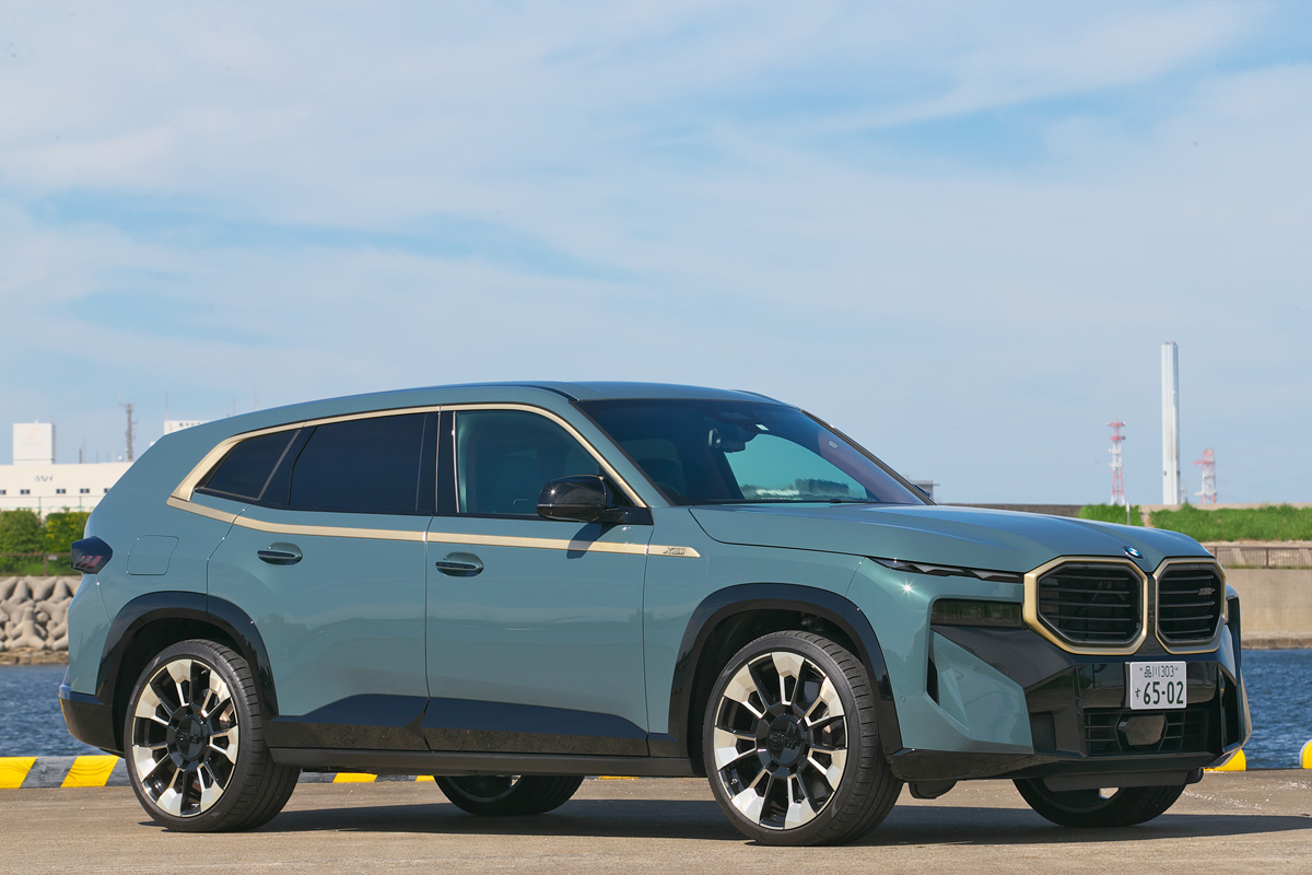 BMWが造ったジキルとハイドのようなモンスターSUV「XM」の魅力