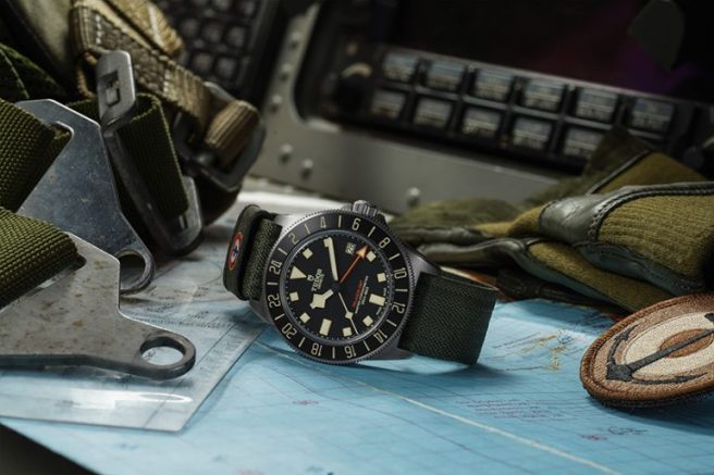 フランス海軍航空隊のニーズに応えたTUDORの新作クロノメーター「ペラゴス FXD GMT “ZULU TIME”」