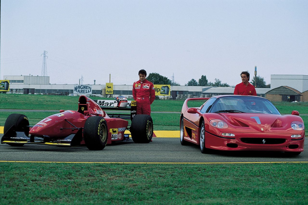 フェラーリがF50の誕生30周年を記念したトスカーナを巡るドライブツアーを開催