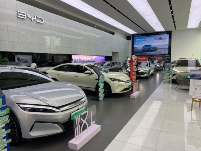 中国で体験したBYDの超高速充電システム「スーパーeプラットフォーム」の衝撃