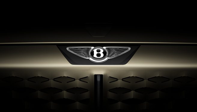 ベントレーが106年の歴史に新たな一章を刻む新エンブレム〝ウィングドB〟を発表