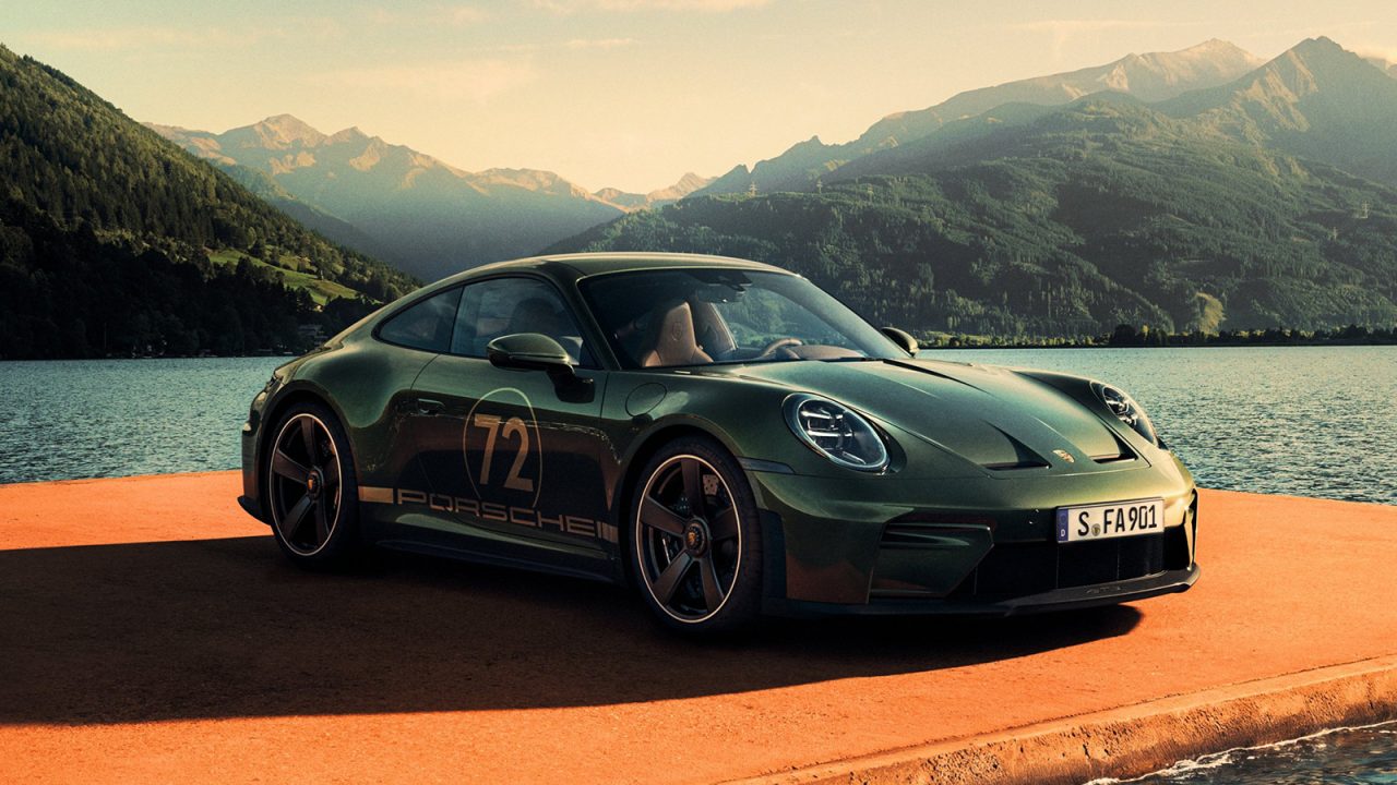 生誕90年を迎えたF. A.ポルシェ氏に敬意を表したコレクターズカー「911 GT3 90 F. A.ポルシェ」