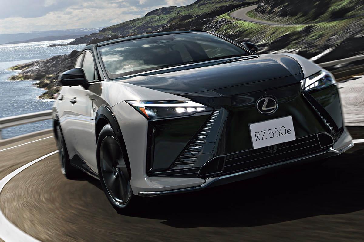 レクサスの高性能BEV「RZ」に採用された〝ステアバイワイヤシステム〟の秘密