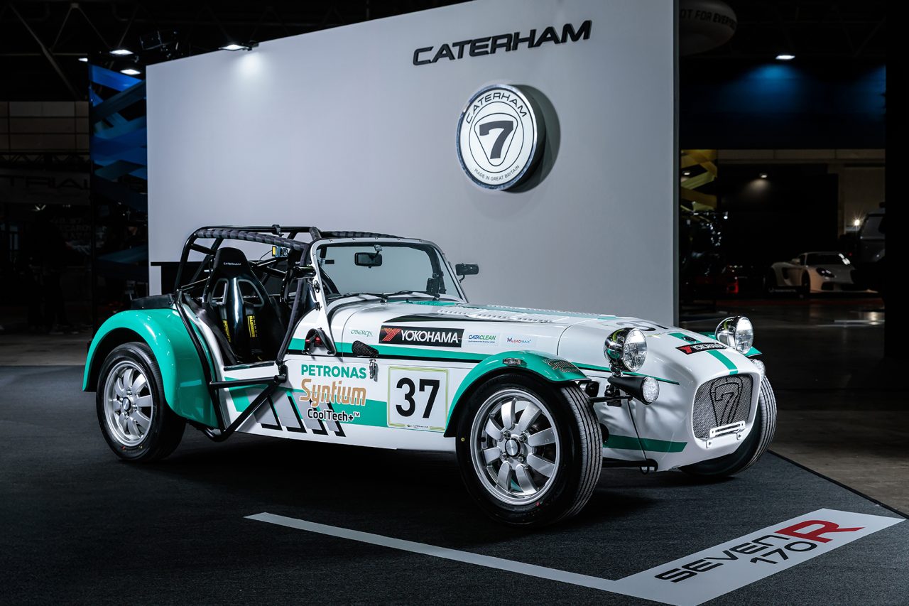 ケータハムが公道走行が可能な「SEVEN 170 CUP」のワンメイクレースCATERHAM CUP JAPANを開催