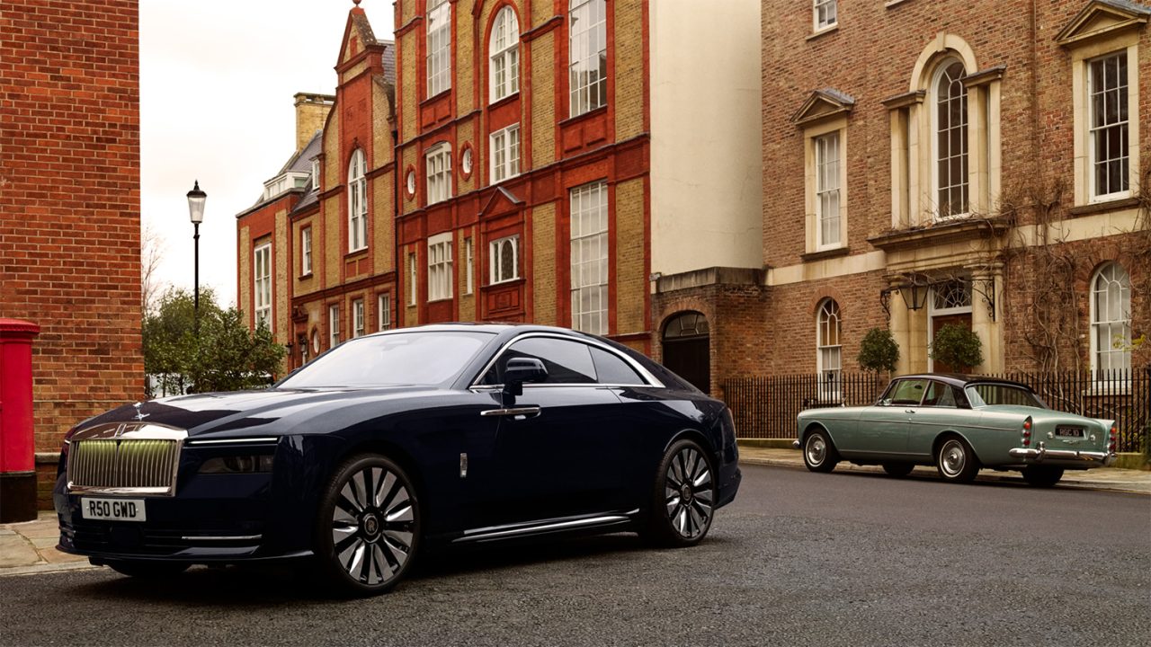 未来のクラシックとなるべく造形されたロールス・ロイスの「スペクター」