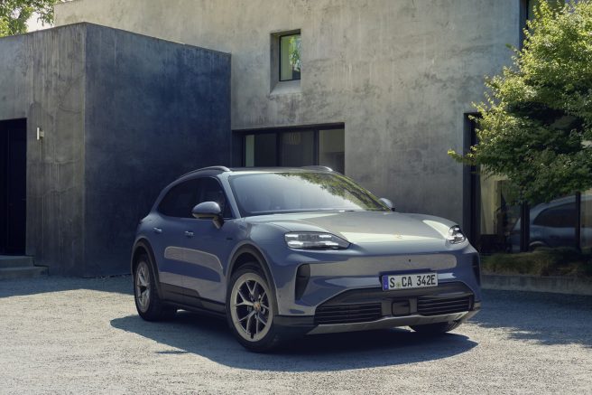 最大出力666PSを誇るポルシェの新型フル電動SUV「カイエンSエレクトリック」