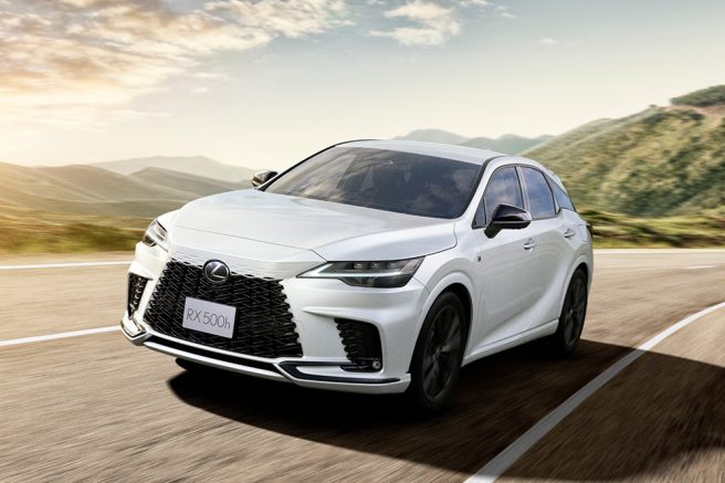 レクサスが「RX」を一部改良、ニュルブルクリンクで徹底的な走り込みとチューニングを実施